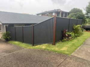Colorbond Fencing Gold Coast | Aaurora Fencing