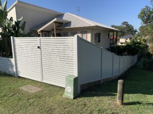Colorbond Fencing Gold Coast | Aaurora Fencing